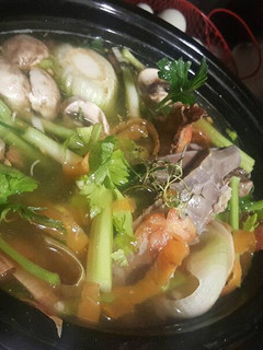 A picture of Rich beef bone broth.