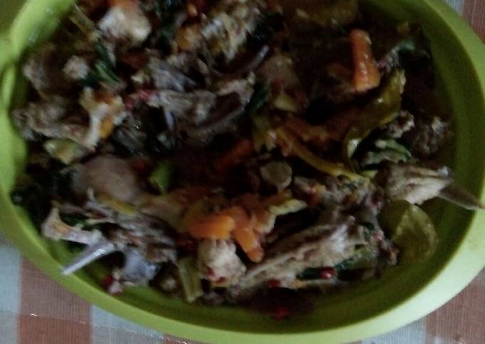 Rica rica ayam kampung dan sayur pokcay