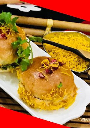 A picture of Whosayna’s Dabeli.