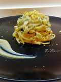 Linguine con branzino e crema di melanzana