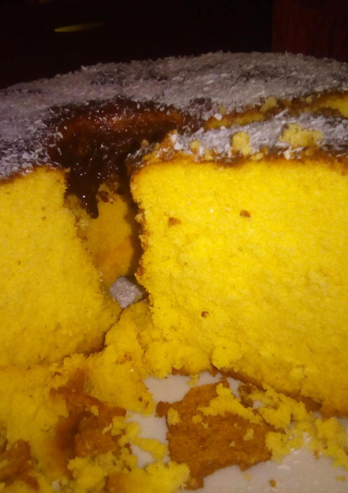 Una foto de Bizcochuelo casero de limón