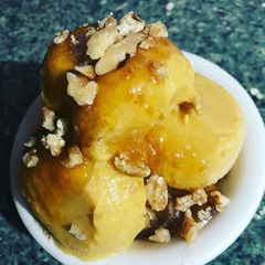 A picture of Pumpkin Ice cream.
