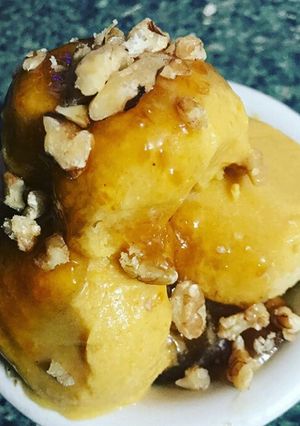 A picture of Pumpkin Ice cream.