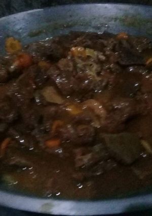 A picture of Beef Steak Filipino Style.
