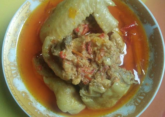 Opor ayam pedas