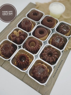 Foto resep Puding Cup Lapis Coklat Kopi Vla Susu 💛🎁