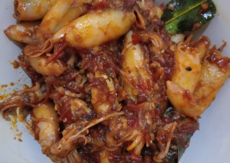 Bagaimana Cara Memasak Cumi Asin Pedas Indofood Balado Merah Yang Yummy