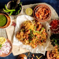 A picture of Crispy macaroni bhel.