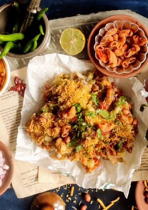 A picture of Crispy macaroni bhel.