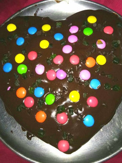 चॉकलेट केक (Chocolate cake recipe in hindi) रेसिपी मुख्य फोटो