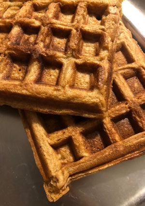 Una foto de Waffles de manzana 🍎