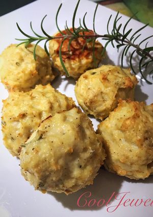 A picture of Baked Chicken Meatballs(low carb).