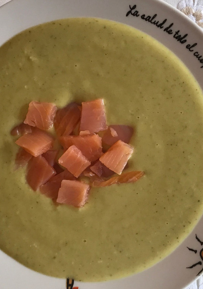 Una foto de Crema de brócoli