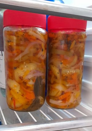 Una foto de Escabeche de verduras!!