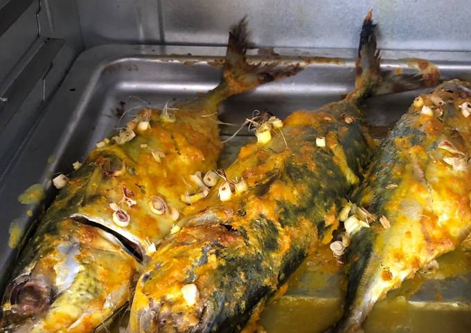 Ikan kembung oven (bakar) sambal colo- colo