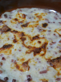 Una foto de Puerros gratinados con bechamel y jamón