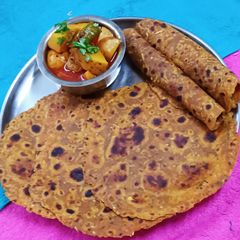 A picture of Full Of Nutritious Multi Grain Flour Bottle Gourd/Dudhi Thepla.