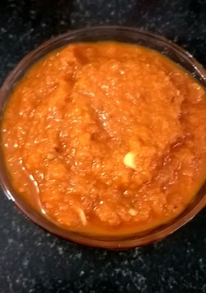 પિઝા સોસ (Pizza Sauce Recipe in Gujarati) રેસીપી મુખ્ય ફોટો