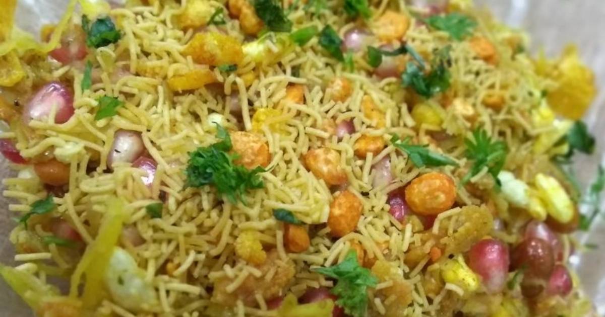 Jain pomegranate bhel Recipe by Jasmin Motta _ #BeingMotta - Cookpad