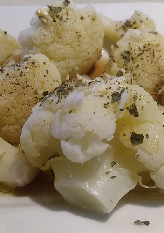 Una foto de Ensaladilla de coliflores