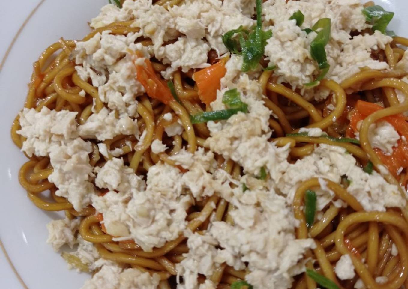 Mie goreng pedas