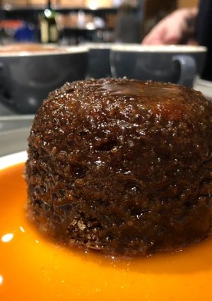 A picture of The "I-wish-I-had-married-Gabor" sticky toffee pudding.