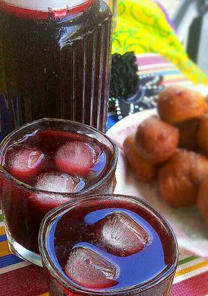 A picture of Zobo drink(hibiscus).