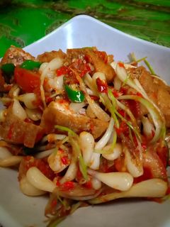 Foto resep Tumis bawang kucai campur tahu