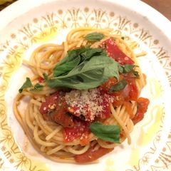 A picture of Tomato Basil Pasta.