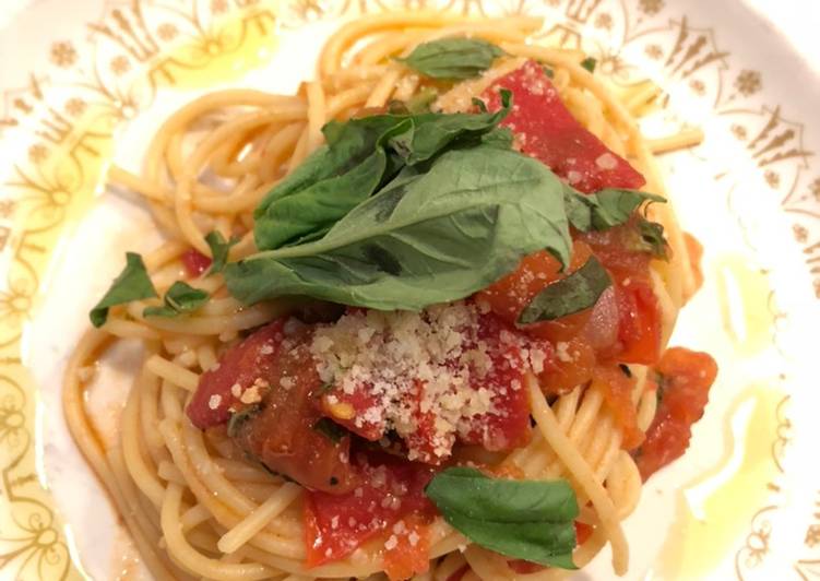 Step-by-Step Guide to Make Super Quick Homemade Tomato Basil Pasta