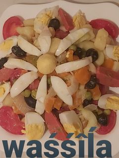 صورة لوصفة سلطة (وجبة عشاء خفيفة)