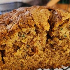 A picture of Apple Zucchini Bread.