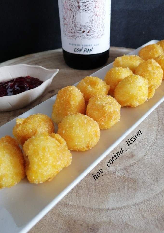 Una foto de Bolitas de Mozzarella rebozadas