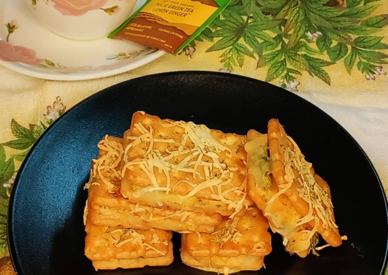 How to Prepare Award-winning Cracker Sandwich