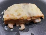 Salmón con gambas y alioli