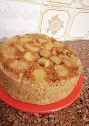 Una foto de Torta de manzana (con aceite)