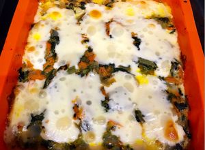 Una foto de Budín de acelga, zanahoria y muzzarella. Sin masa, apto celiacos. Delicioso!😋diet!