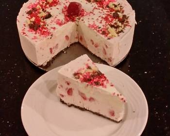 The New Way Serving Recipe Frozen Strawberry Cream Pie Delicious Steady