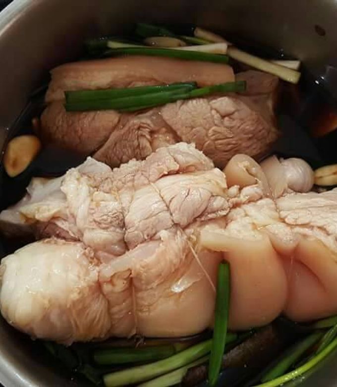 Hình của món Chân giò hầm nước tương.