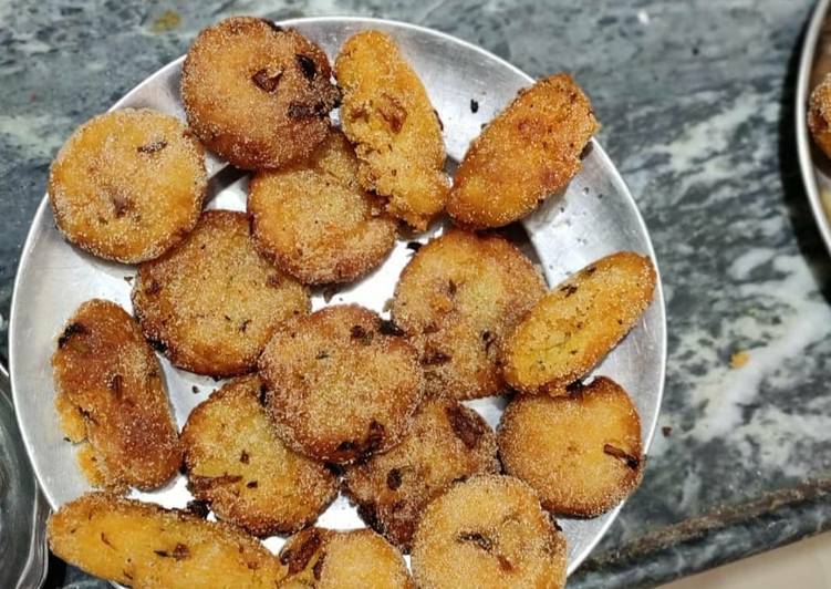 Suji Aloo Cutlets