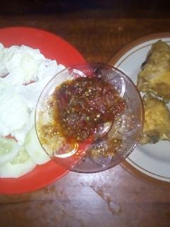 Foto resep Ayam Goreng Lalapan Sambal