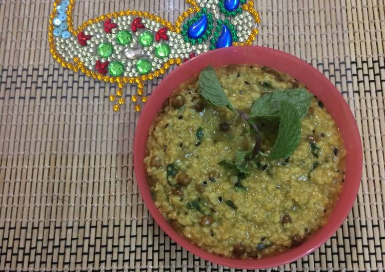 Recipe of Award-winning Brown Chana oats with Pudina(satvik)