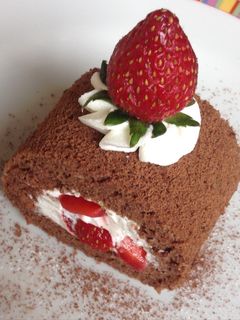 Foto resep Chocolate Roll Cake (Bolu Gulung Cokelat)