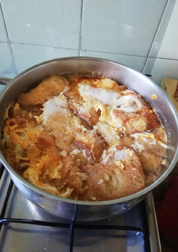 Una foto de Ingredientes para sopas de ajo a la castellana
