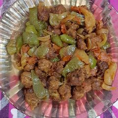 A picture of Spicy soya chunks.