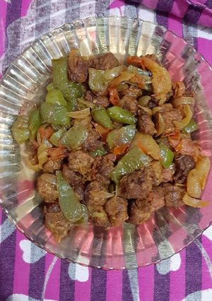 A picture of Spicy soya chunks.