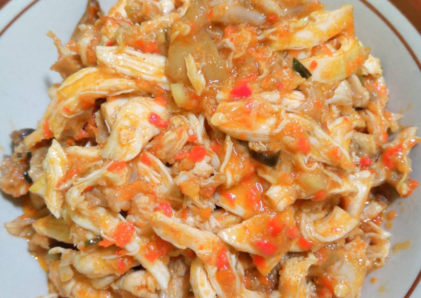 Ayam suwir pedas simple