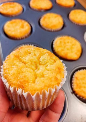 Foto de Bombocado de fubá: um bolinho cremoso, DELICIOSOO e muito fácil
