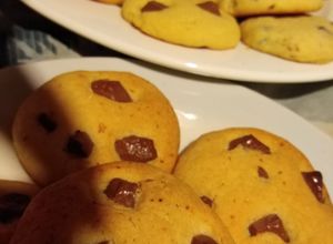 Una foto de Galletas con chips de chocolate (suaves)