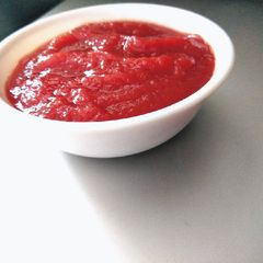 A picture of Tomato sauce.